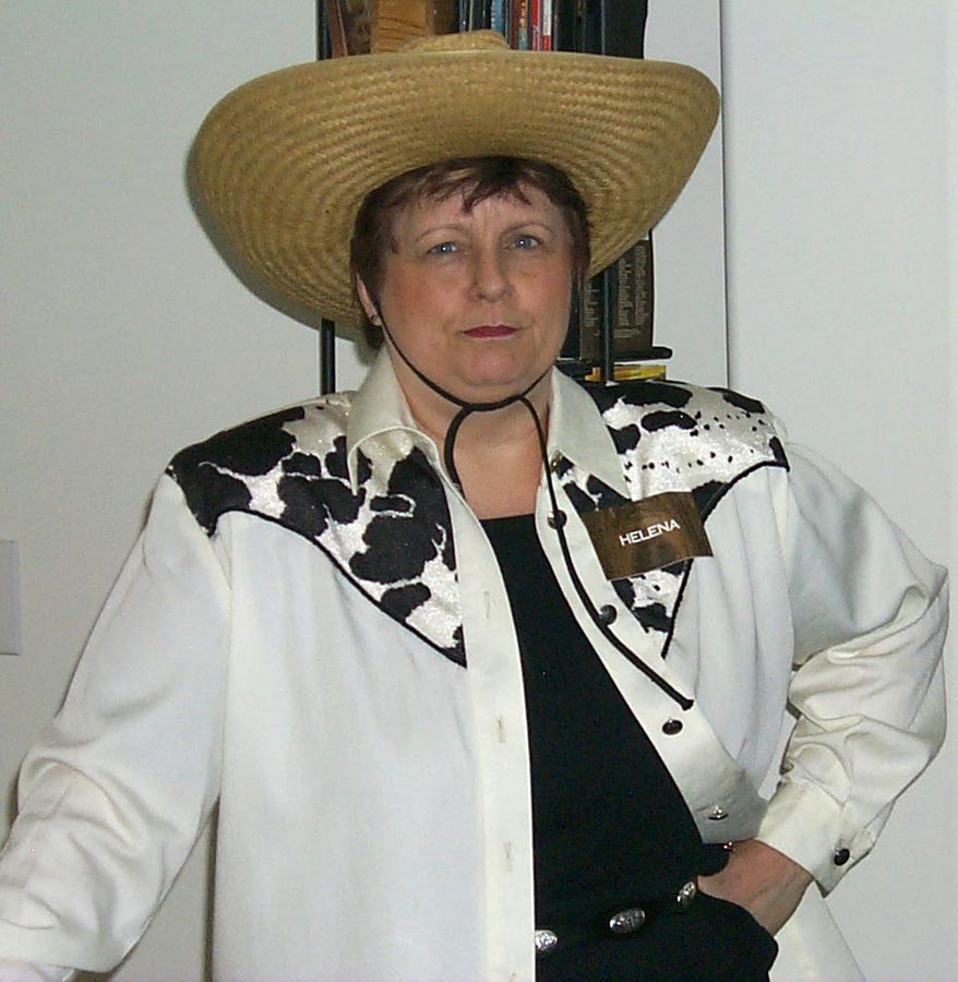 Helena-Handcart2