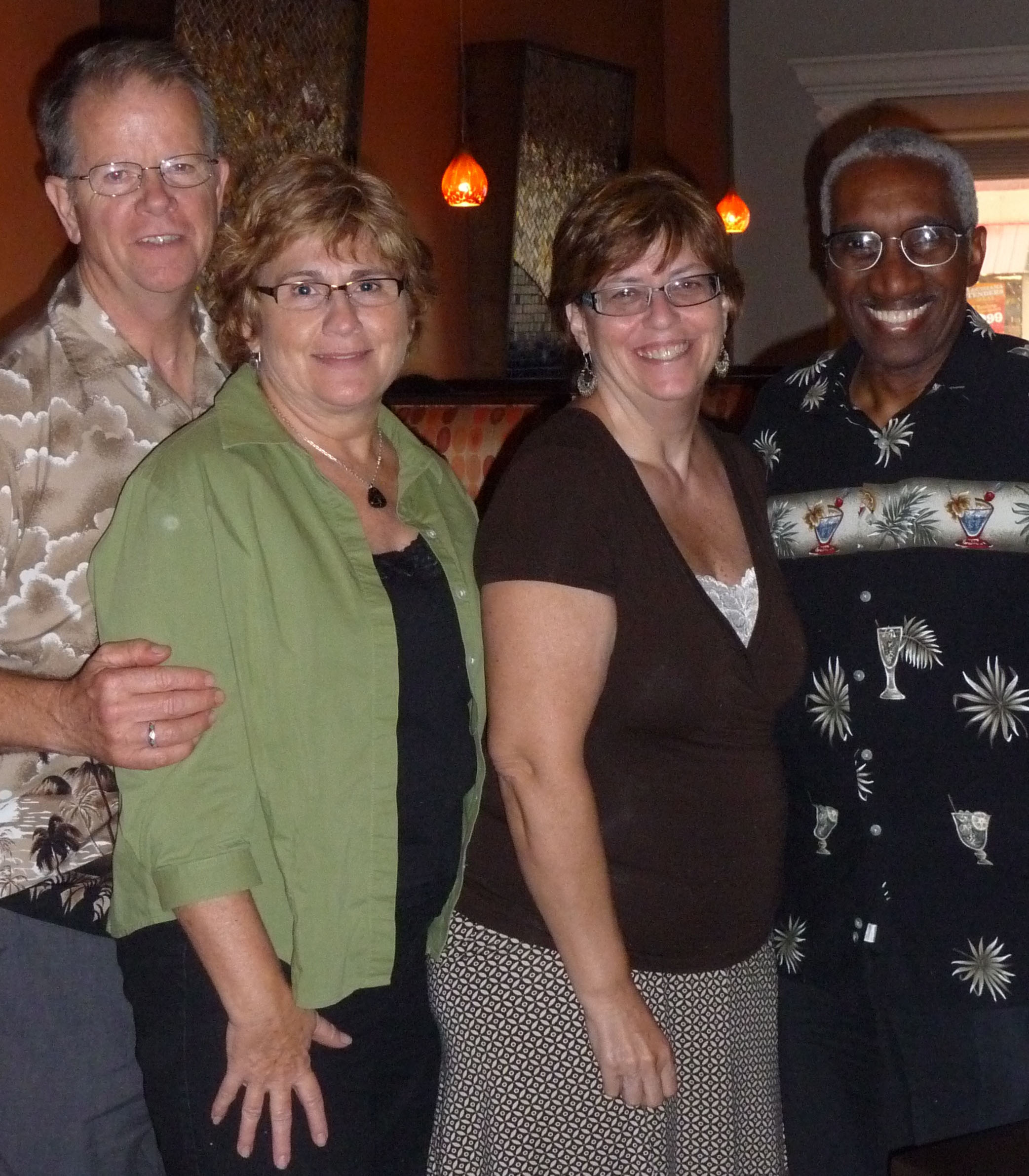 1_yvonne-doug-juanita-Leepictures-019_edited-1